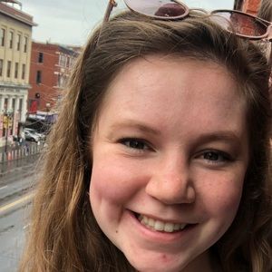 Meet your Posher, Natalie